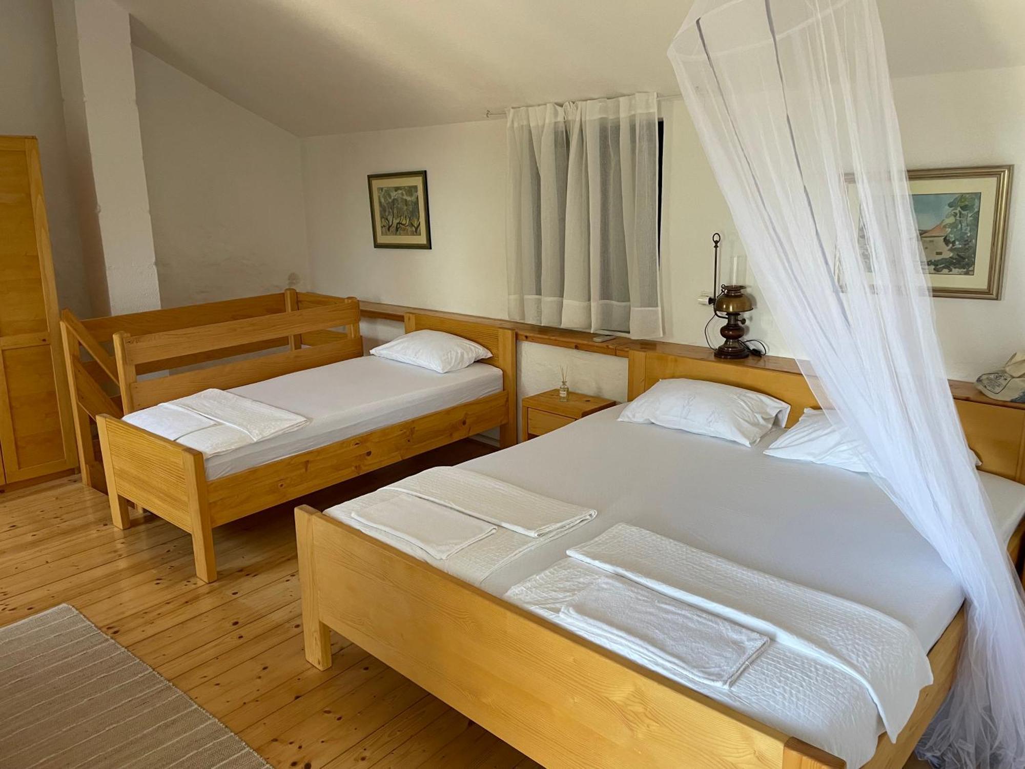 Villa Authentic House Pelegrinka Mali Drvenik Esterno foto