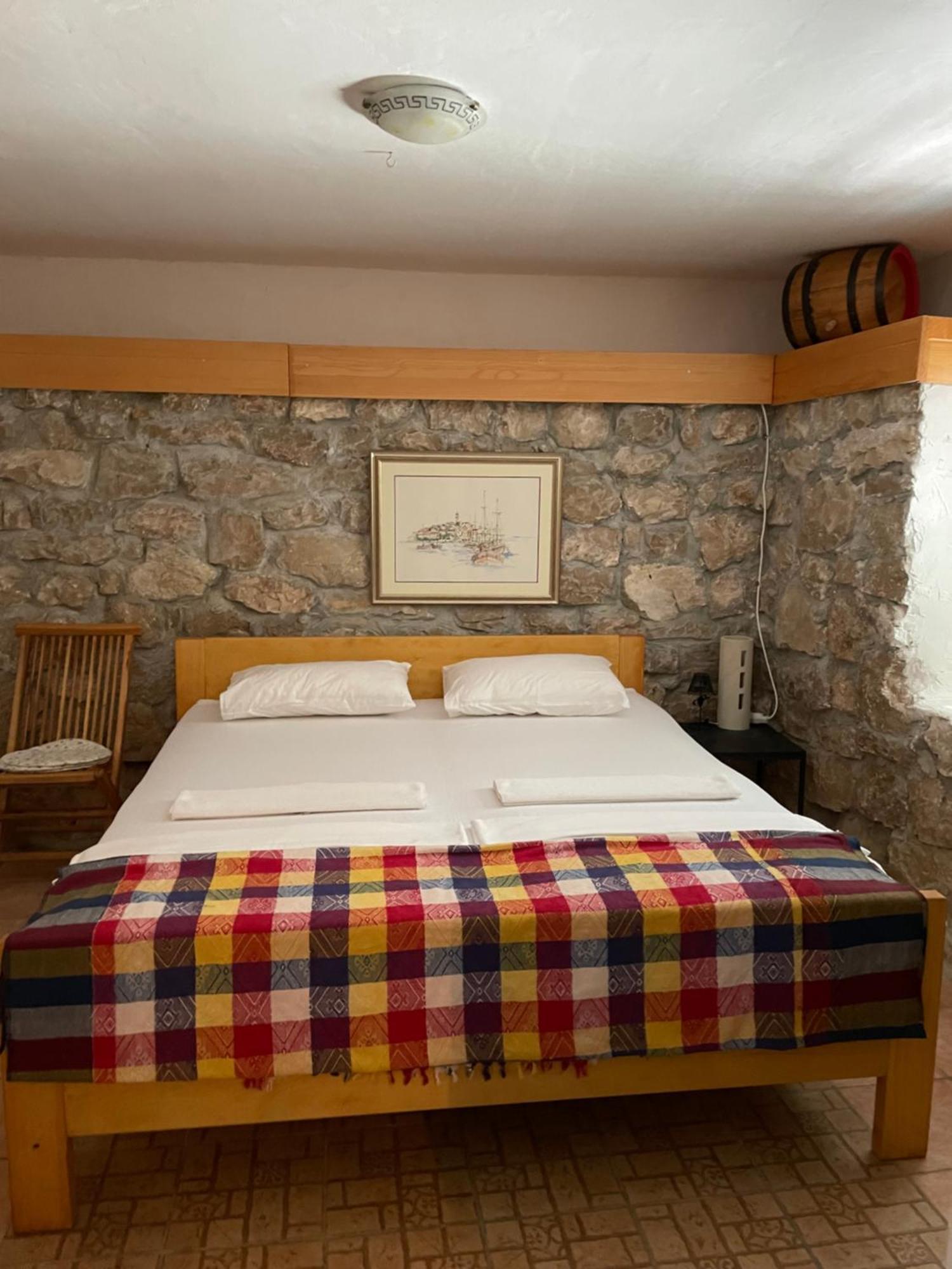 Villa Authentic House Pelegrinka Mali Drvenik Esterno foto