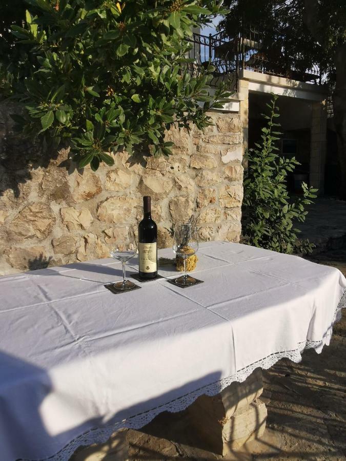 Villa Authentic House Pelegrinka Mali Drvenik Esterno foto